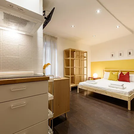 Апартаменты Via Duomo 196 Неаполь